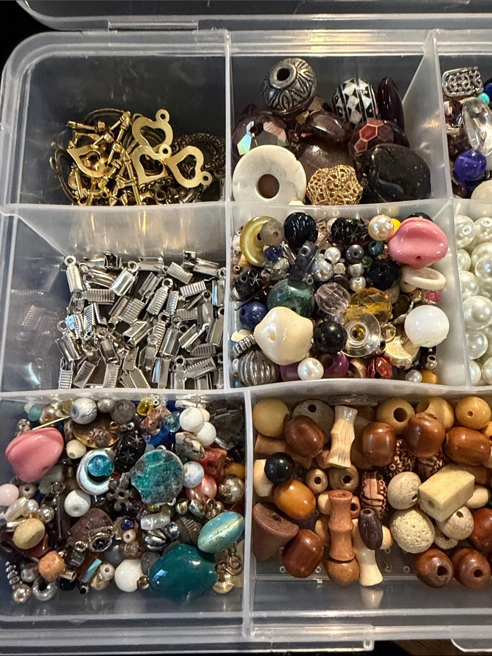 Bead & Jewelry Organizer Box – Clear Storage with Pearl and Wood Beads Seed bead